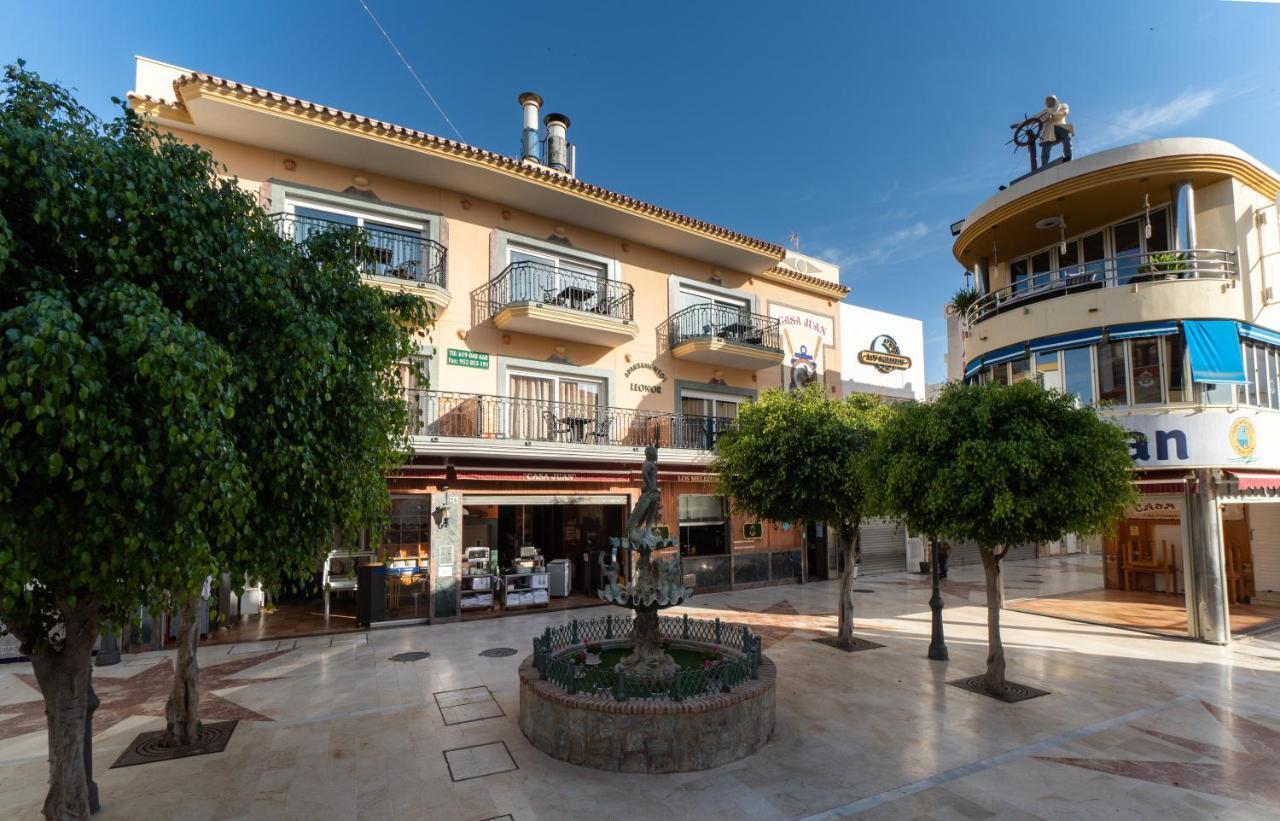Apartamentos Leonor Carihuela ตอร์เรโมลิโนส ภายนอก รูปภาพ